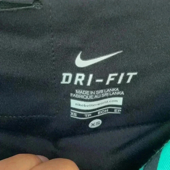 NIKE Dri-Fit Women’s Full Length Leggings - Picture 4 of 5